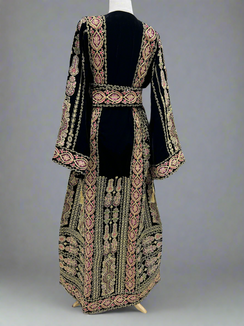 Malka Velvet Thobe - Black