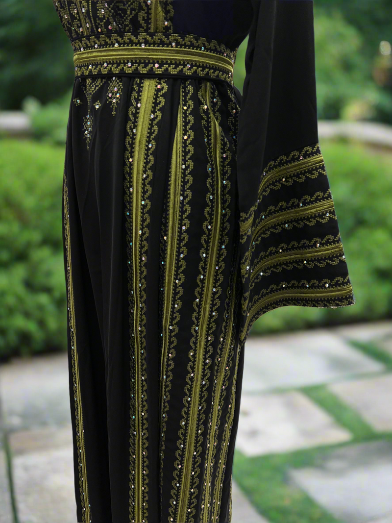 Black Thobe - Solid Olive Green Manajel Embroidery