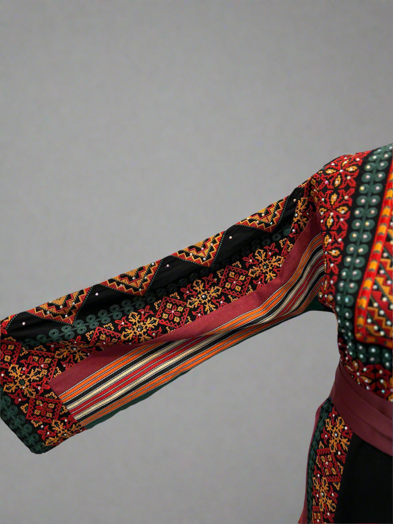 Black Majdalawi Thobe With Red Embroidery