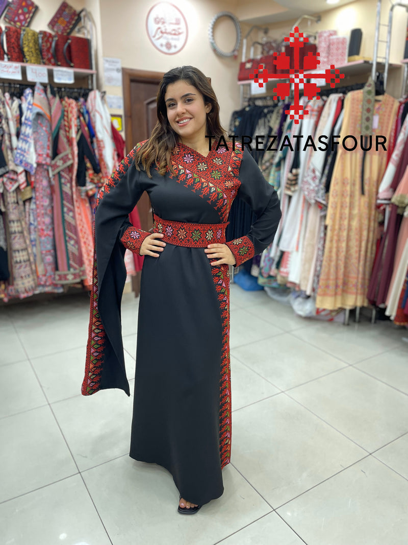 Embroidered Shoulder in Black and Red Thread