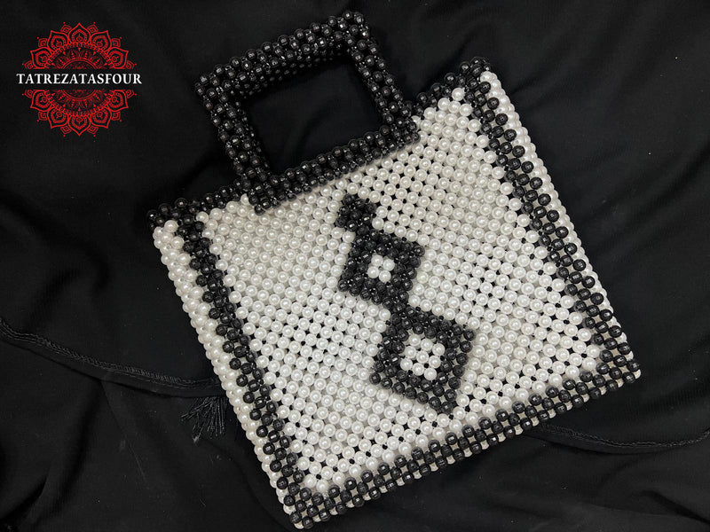 Palestinian Handmade Beaded Handbag – Black and White